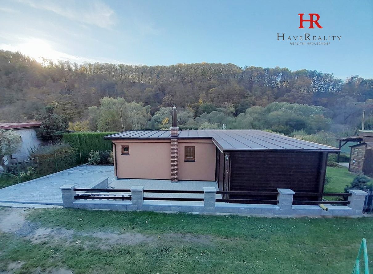 Nabízíme k prodeji chatu 3kk, 30 m2, Sázava, okr. Benešov