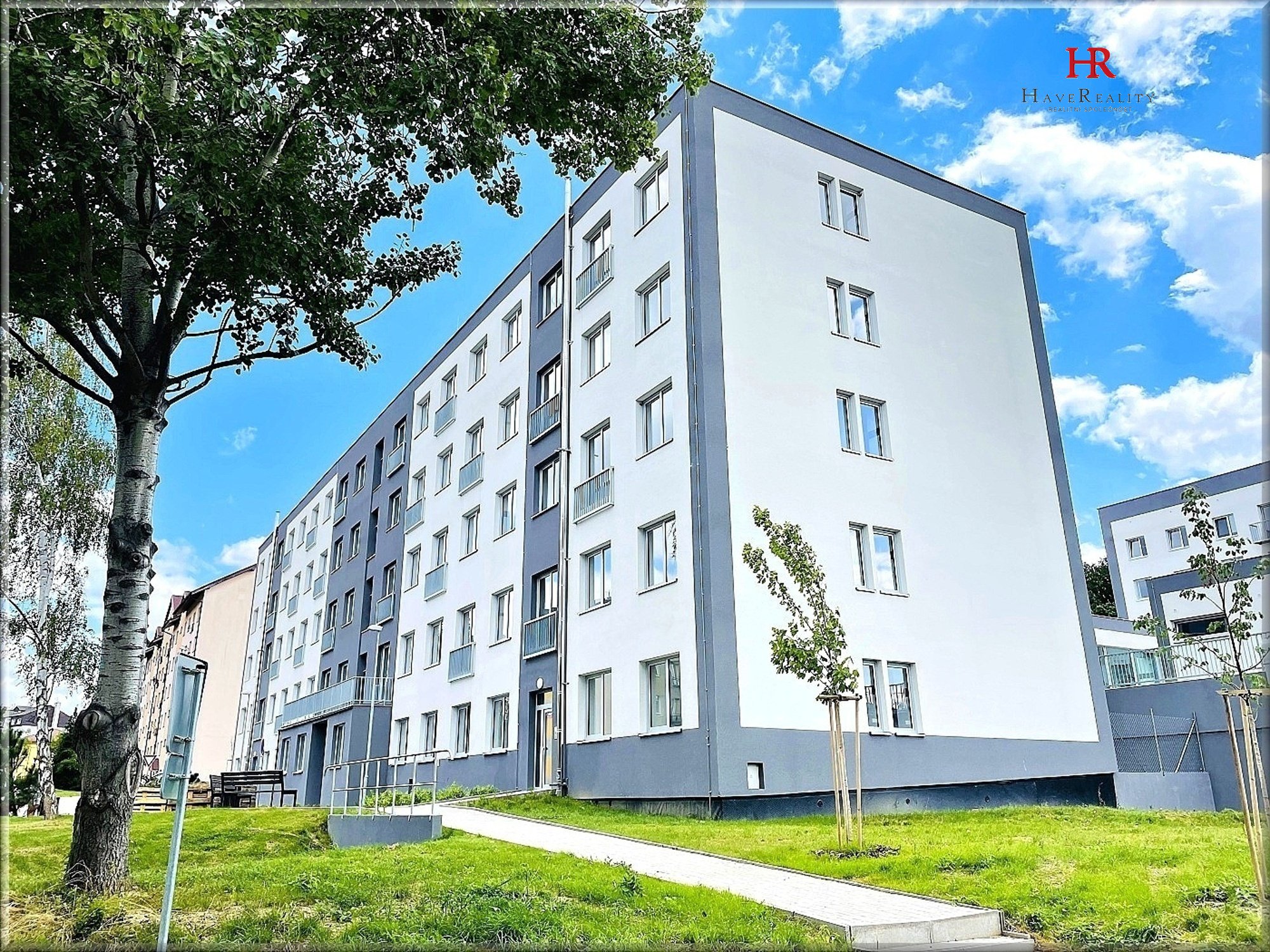 Prodej bytu 2kk, OV, 47 m2, sklep, Milovice - Mladá, okres Nymburk.