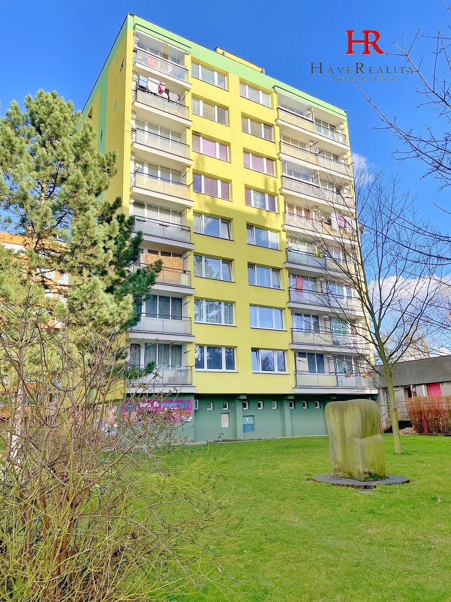 Prodej bytu 2+1, 56 m2, panel, OV, Sázava