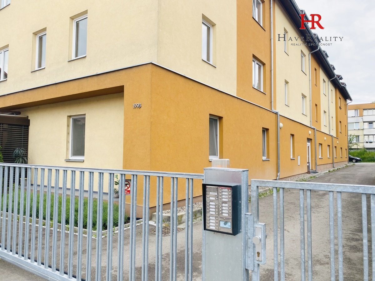 Nabízíme do pronájmu garsoniéru 29m2 v Benešově.
