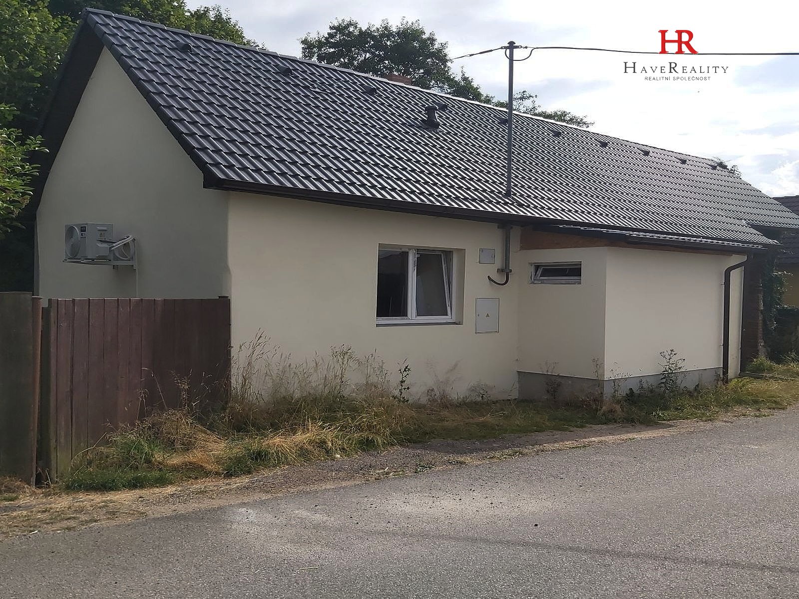 Nabízíme RD 2+1, po rekonstrukci, 60 m2, pozemek 398 m2, Radošovice, okr. Benešov