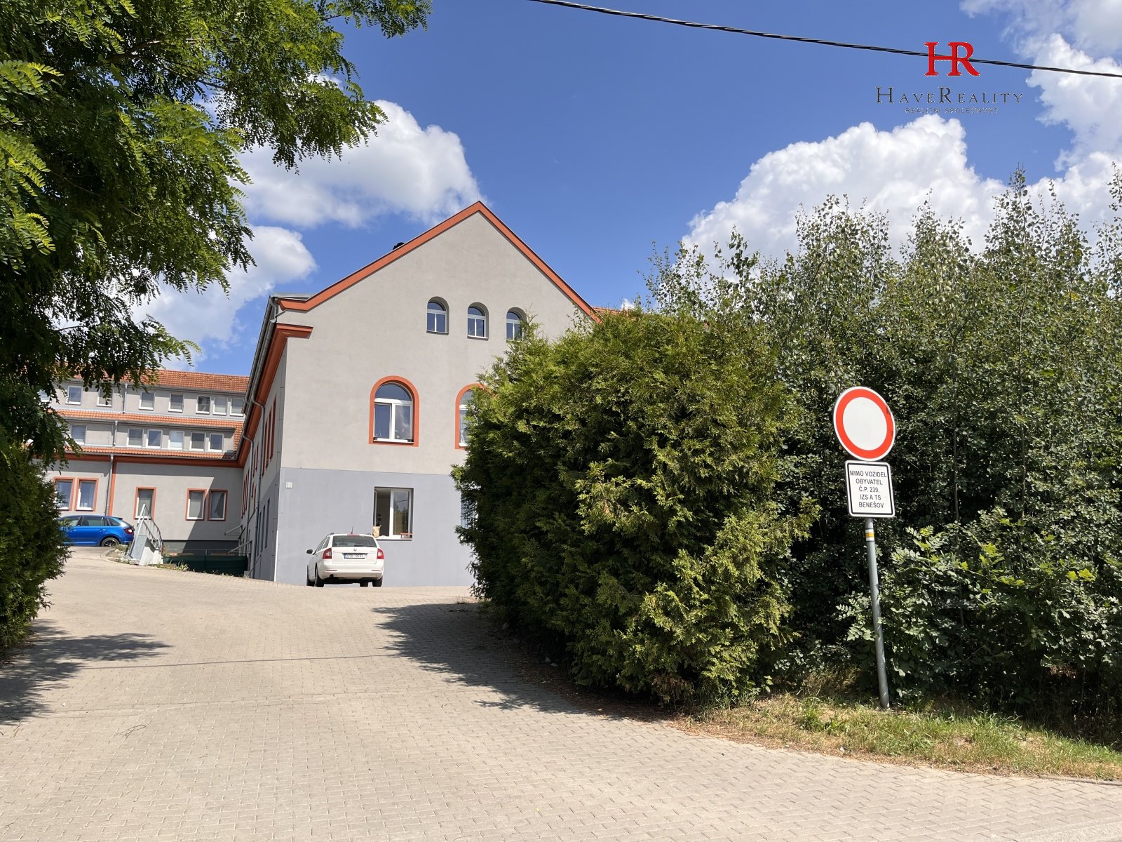 Prodej parkovacího stání, 11 m2, OV, Chrást nad Sázavou, Týnec nad Sázavou, okr. Benešov