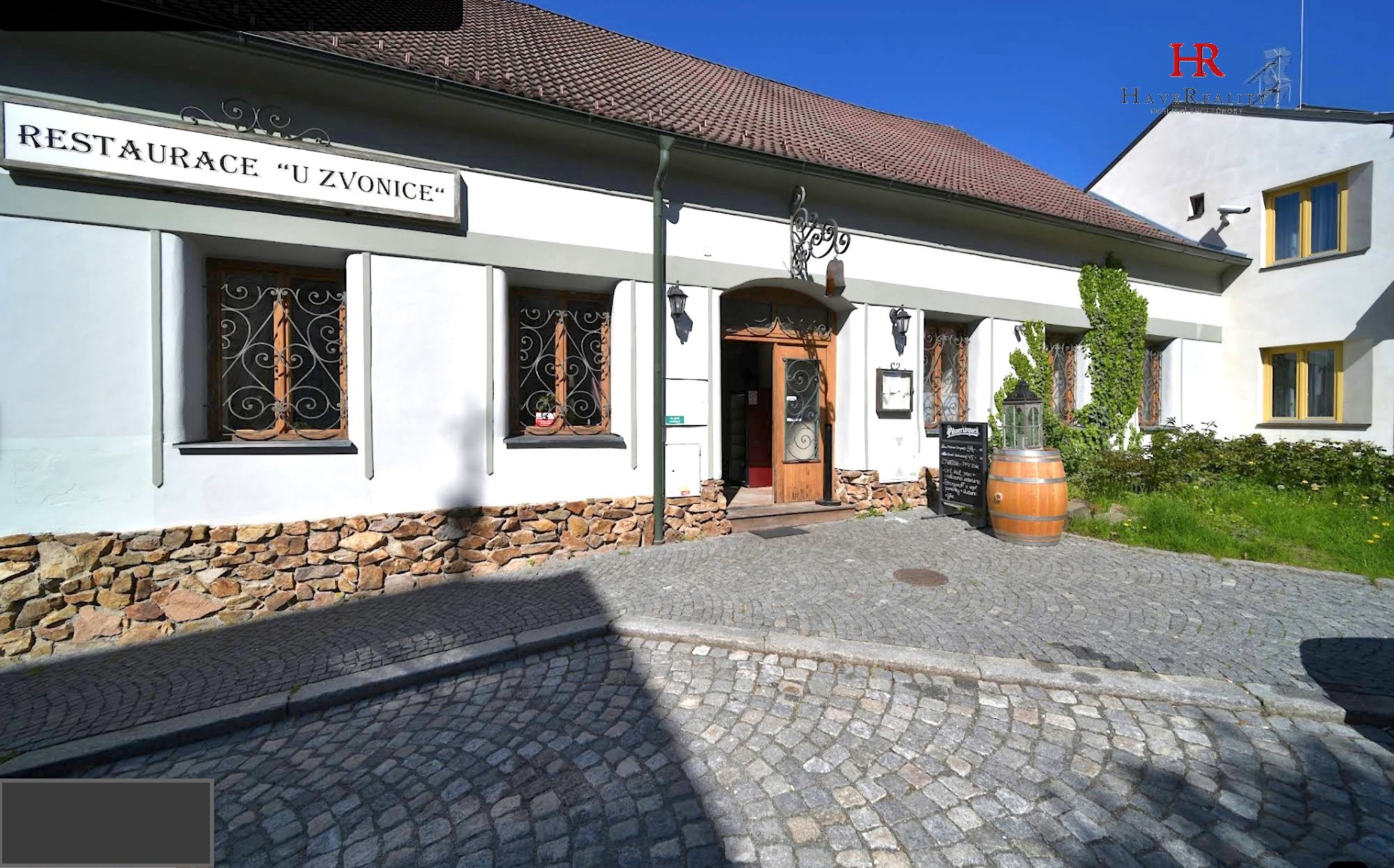 Pronájem oblíbené restaurace U Zvonice, Benešov .