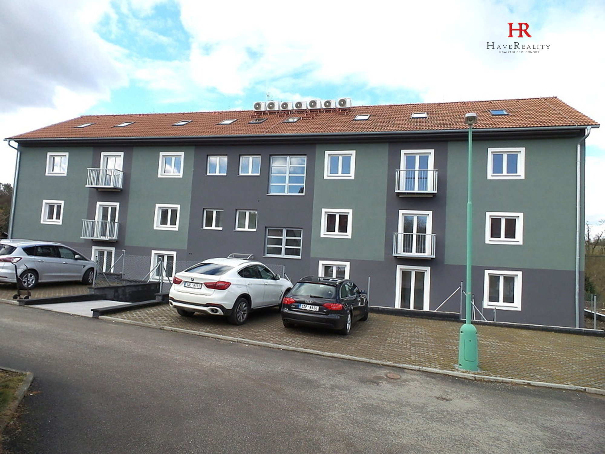 Pronájem bytu 1+kk, 25 m2, s předzahrádkou, Týnec nad Sázavou, Chrást nad Sázavou, Krhanice.