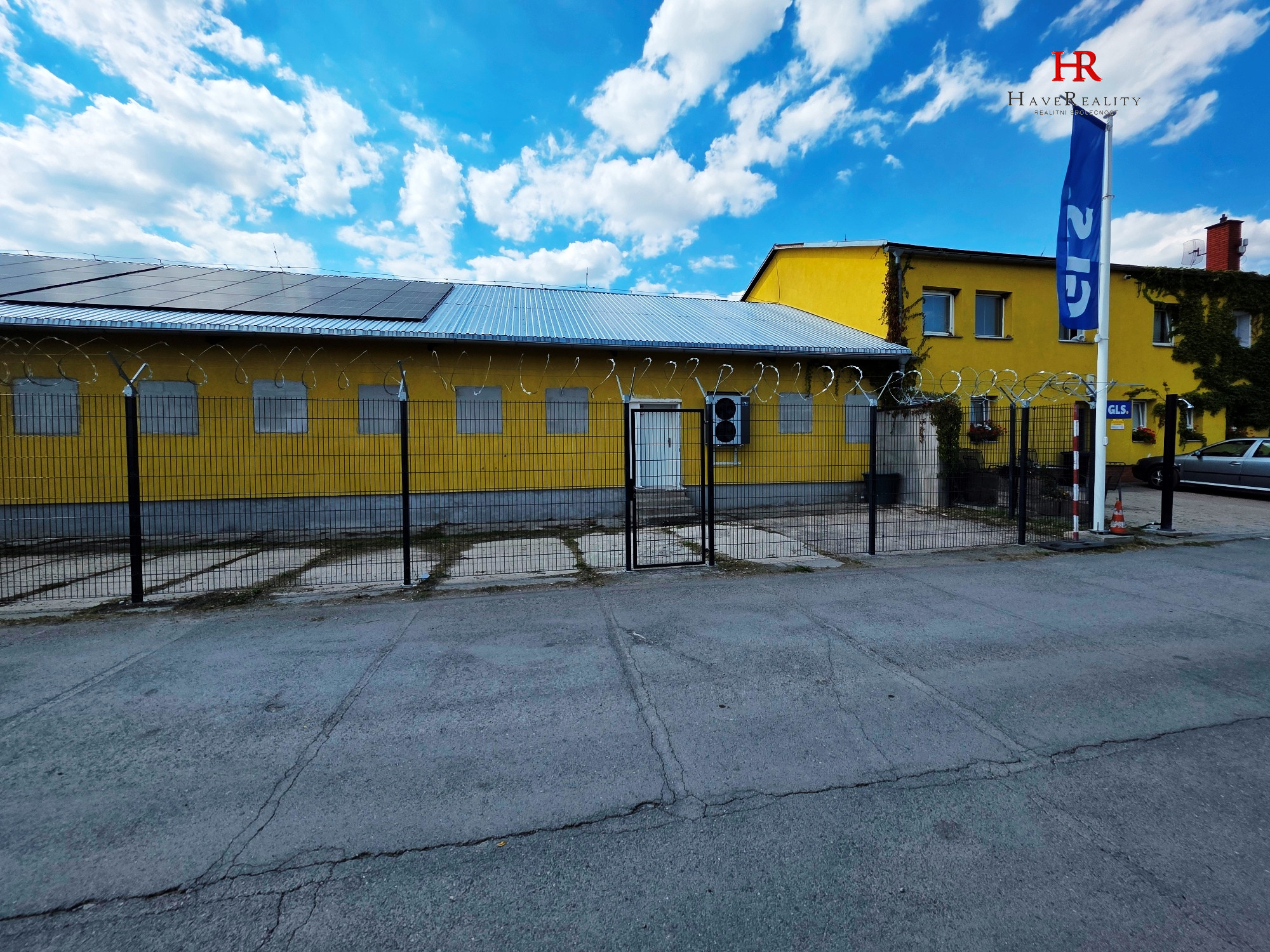 Pronájem výrobních skladových prostor, 226 m2, Praha-západ, Dobříč