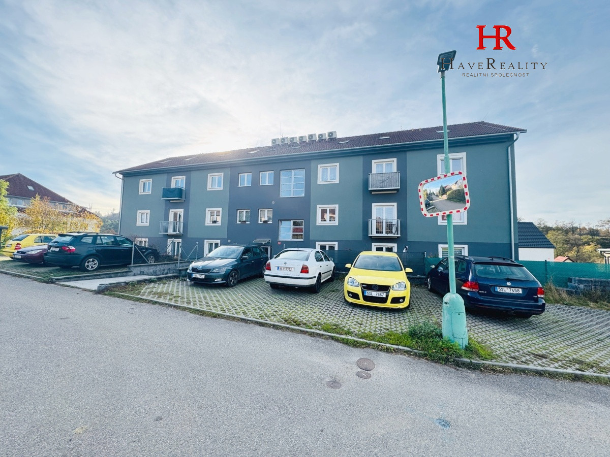 Pronájem mezonetového bytu 4+kk, 80 m2, Chrást nad Sázavou.